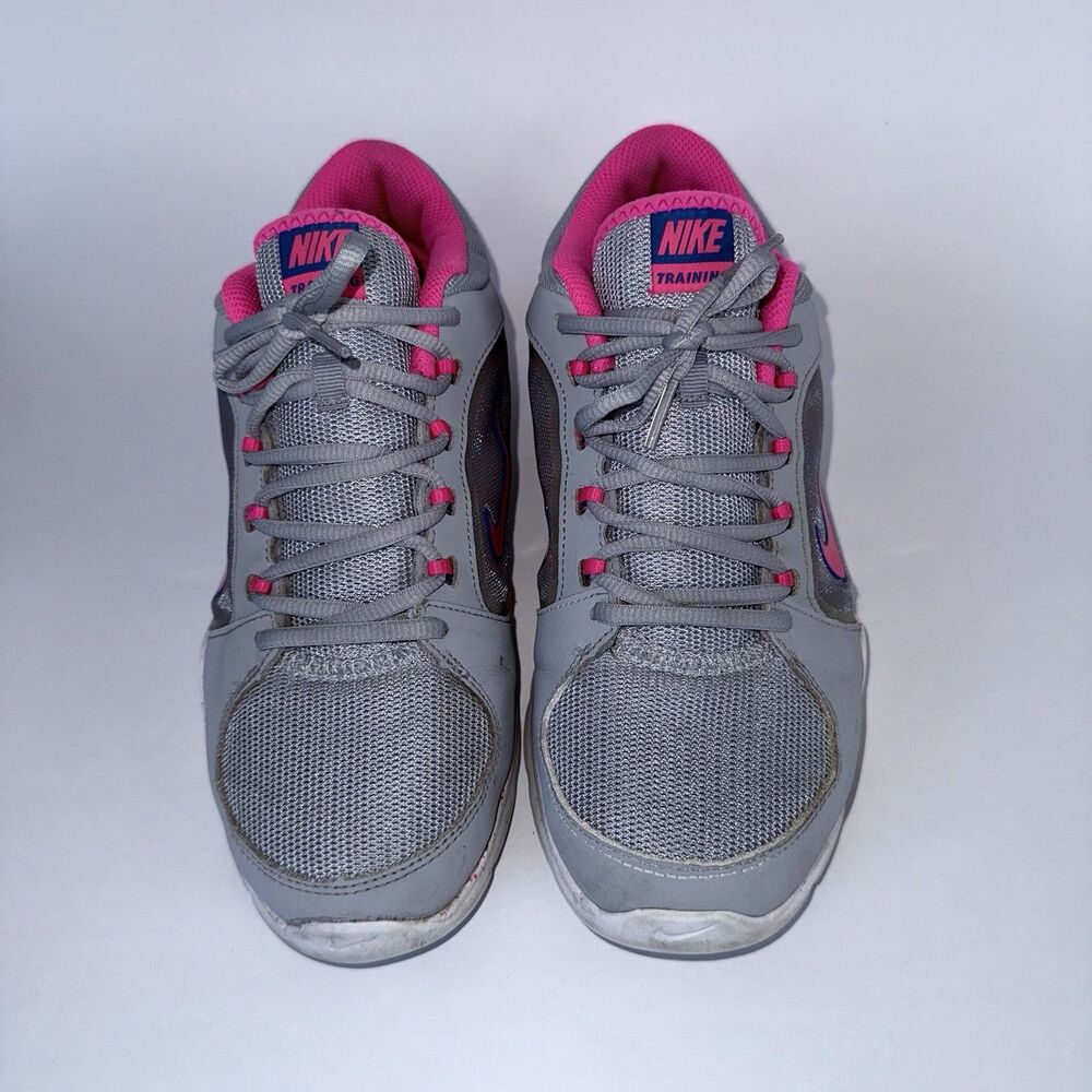 Nike Womens Sneakers Training Size 9 Pink Gray White Lace Up Run Mountain Hiking